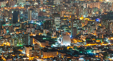 베네수엘라 발렌시아의 도시 야경 조감도